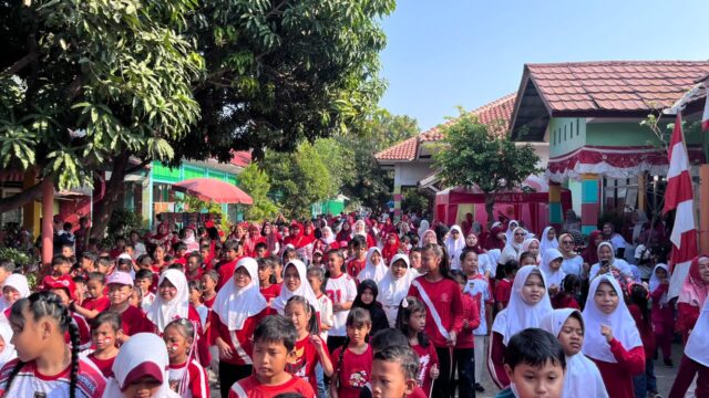 Semarak HUT RI ke-81, SDN 1, 2 dan 3 Karanganom Kecamatan Lemahwungkuk Gelar Perayaan Meriah
